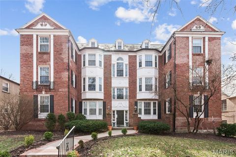 7520 Oxford Drive 1E Clayton MO 63105