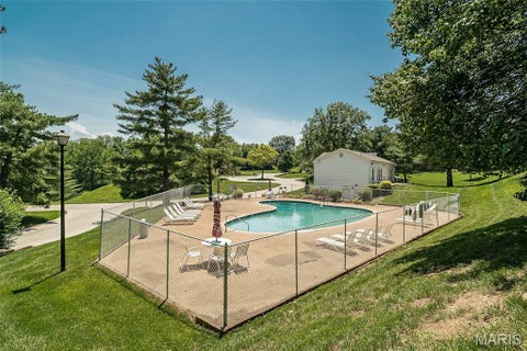 Tiny photo for 1512 Bedford Forge Court #19, Chesterfield, MO 63017 (MLS # 26050206)