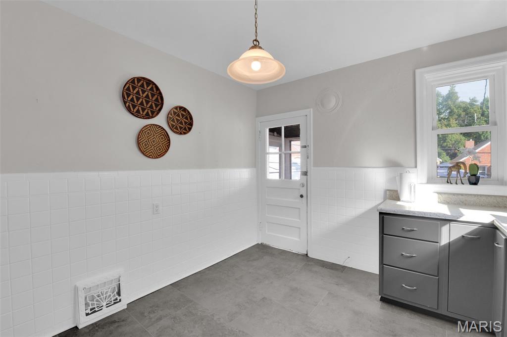 Russells Add 02 - Residential