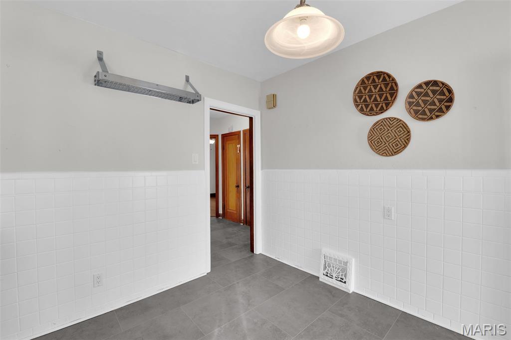 Russells Add 02 - Residential