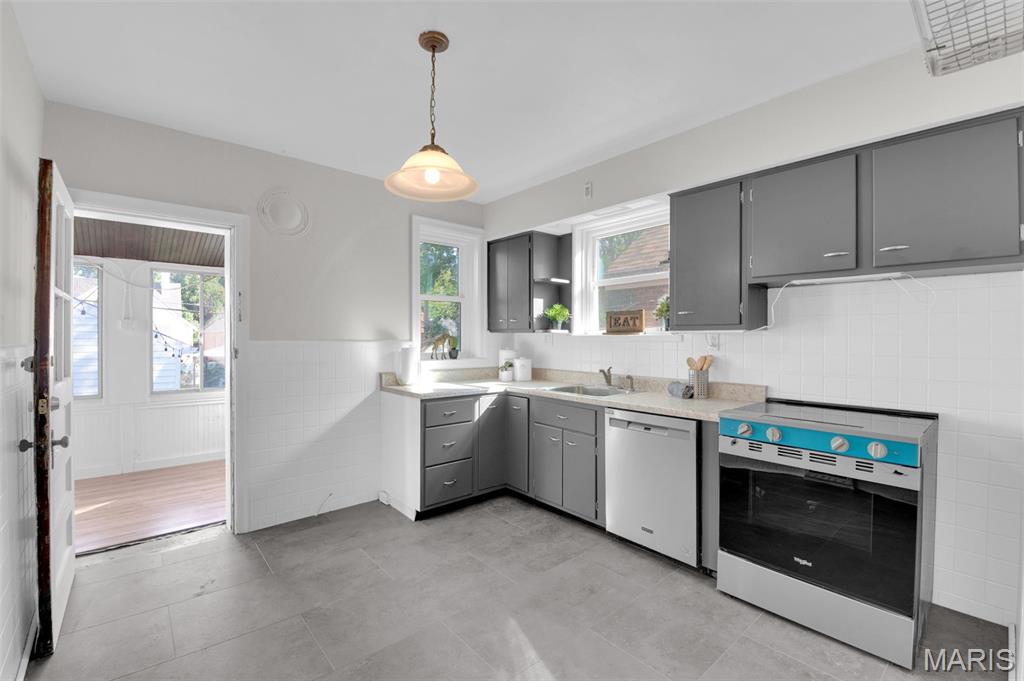 Russells Add 02 - Residential