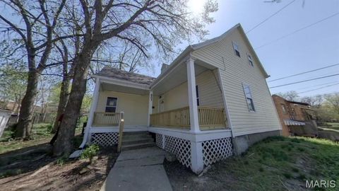 807 Broadway Jefferson City MO 65101