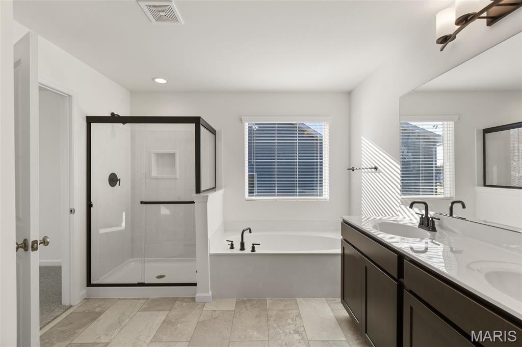 Bella Terra 21 - Residential