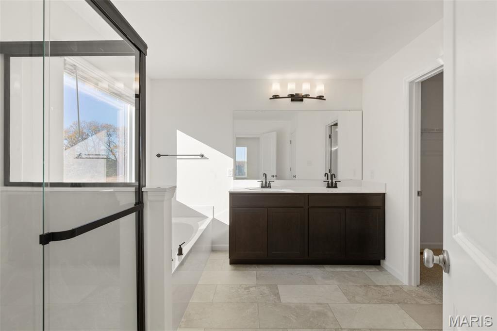 Bella Terra 21 - Residential