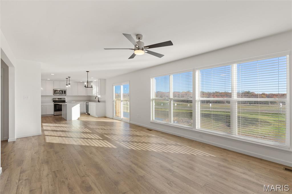 Bella Terra 21 - Residential