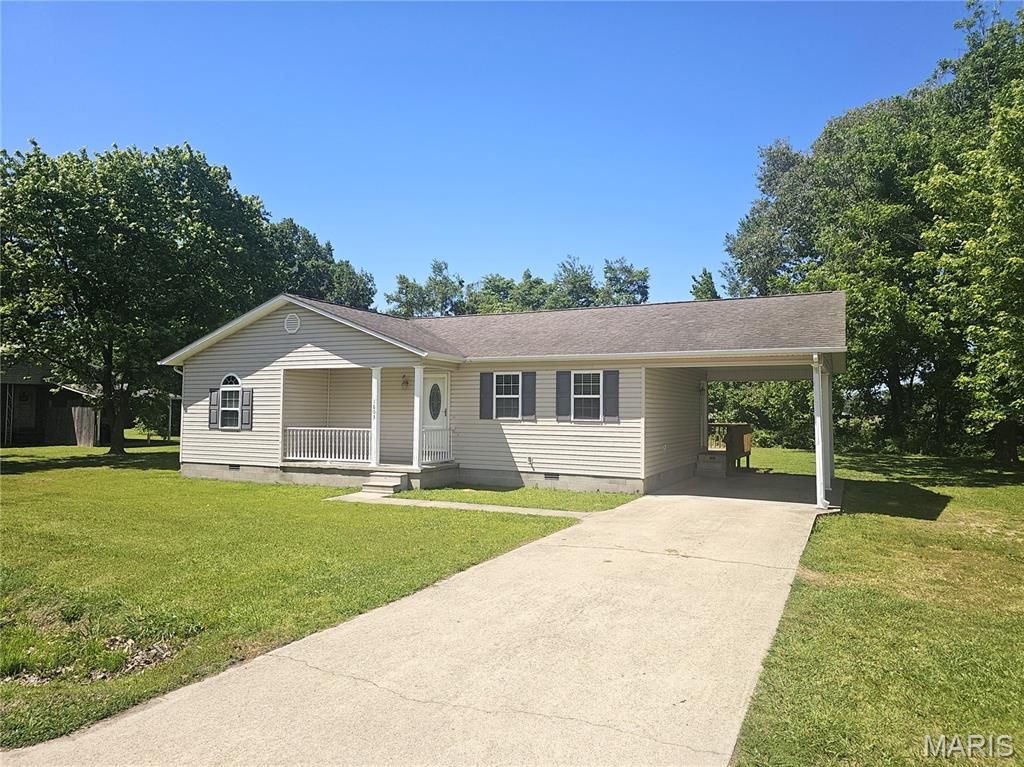 Photo of 1603 E Stoddard Street, Dexter, MO 63841 (MLS # 26029265)