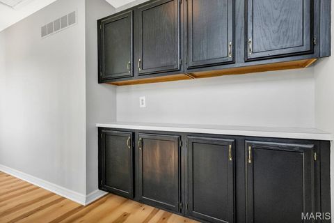 Tiny photo for 665 Highview Circle Drive, Ballwin, MO 63021 (MLS # 26030054)