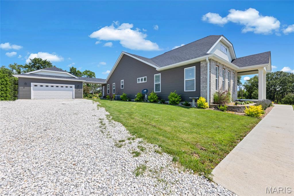 125 Foxwoods Court