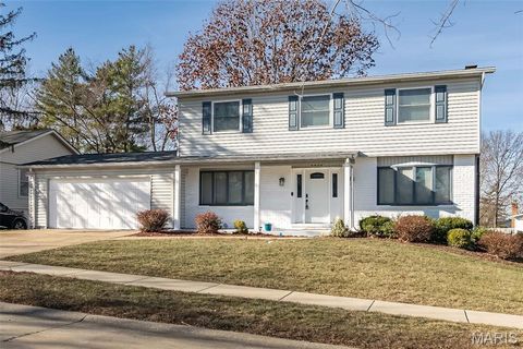 Tiny photo for 2285 Hill House Road, Chesterfield, MO 63017 (MLS # 26000266)