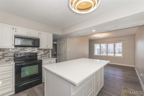 Tiny photo for 2285 Hill House Road, Chesterfield, MO 63017 (MLS # 26000266)