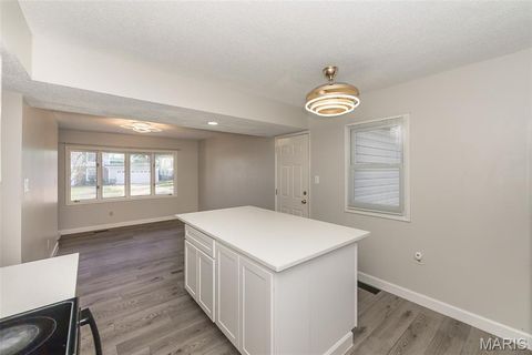 Tiny photo for 2285 Hill House Road, Chesterfield, MO 63017 (MLS # 26000266)