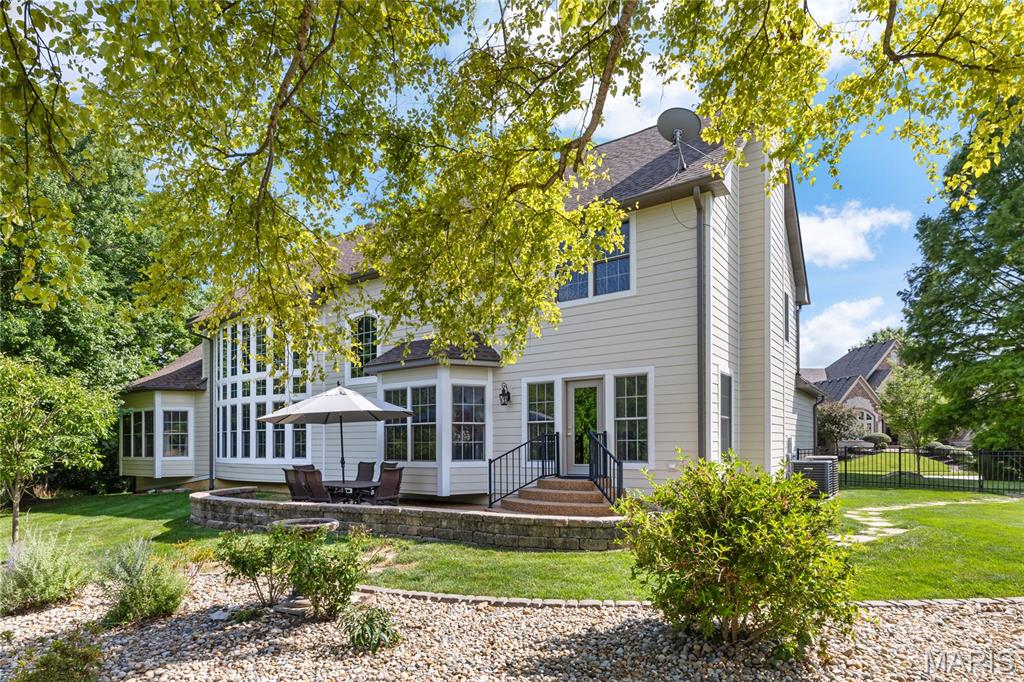 4046 Austin Drive