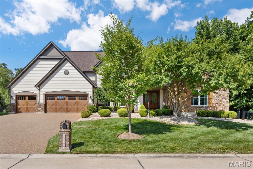 4046 Austin Drive