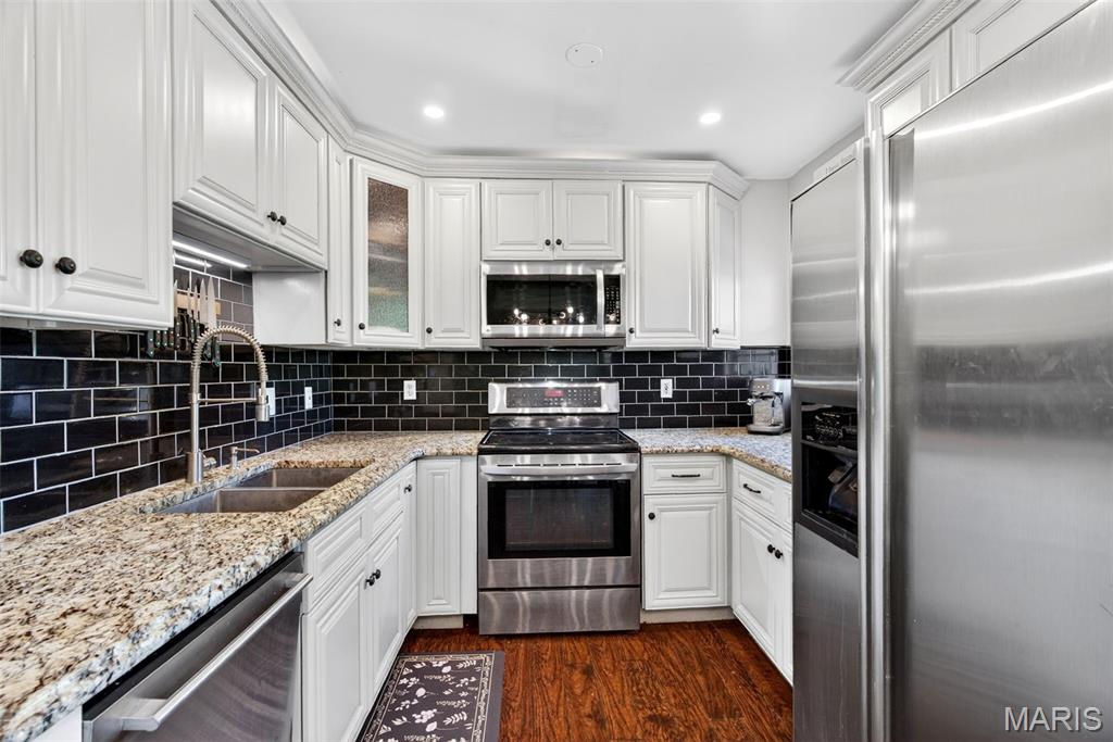 Turnberry Gardens Ph3 Turnberry Place Ph2 Addendum - Residential