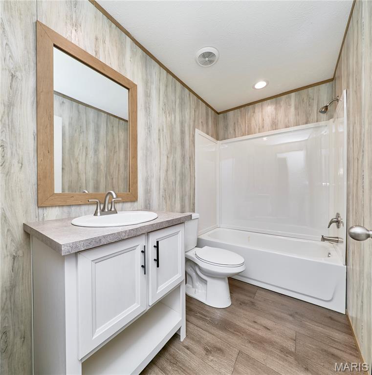 McIntosh Hill Estates - Residential