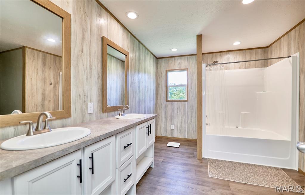 McIntosh Hill Estates - Residential