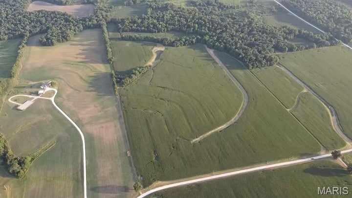 Photo 1 of 37 — 4509 Pike 451, Curryville, MO 63339