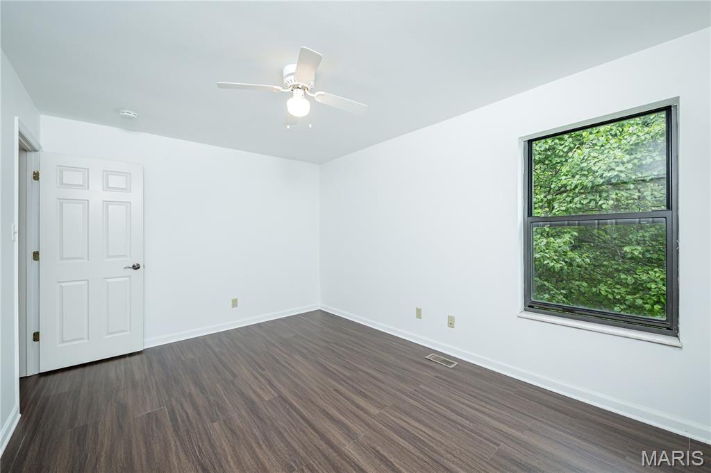 Chesterfield Village Twnhms A - Residential