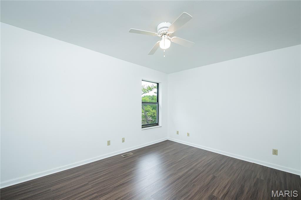 Chesterfield Village Twnhms A - Residential