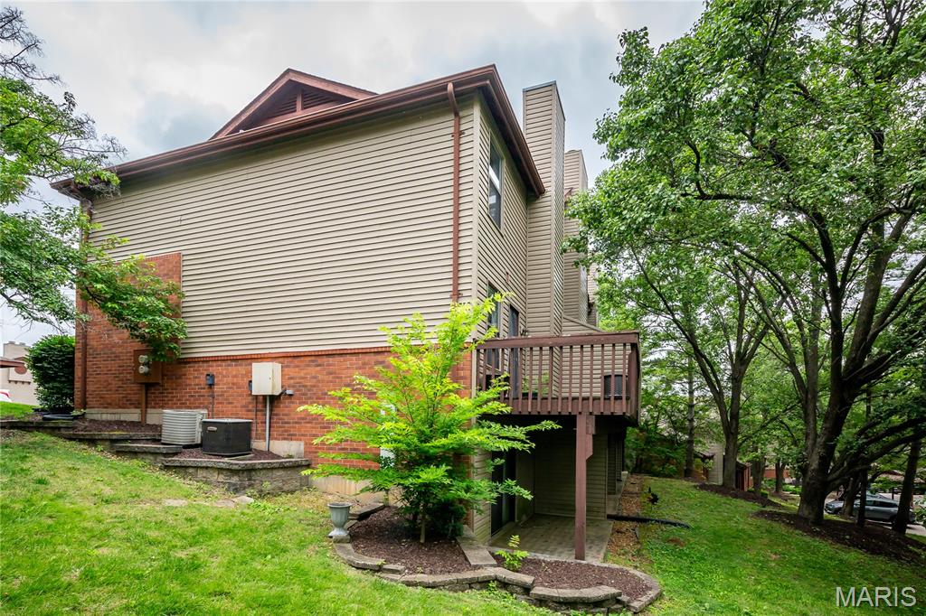 Chesterfield Village Twnhms A - Residential