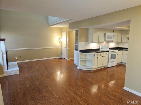 Tiny photo for 17093 Sandalwood Creek Drive, Wildwood, MO 63038 (MLS # 26015064)