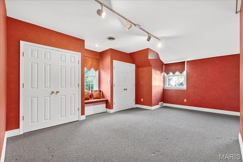 Tiny photo for 646 Hollywood Place, Webster Groves, MO 63119 (MLS # 25074325)