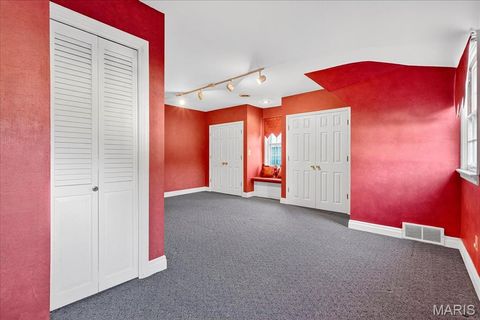Tiny photo for 646 Hollywood Place, Webster Groves, MO 63119 (MLS # 25074325)
