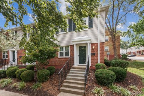 1508 Swallow Drive Brentwood MO 63144