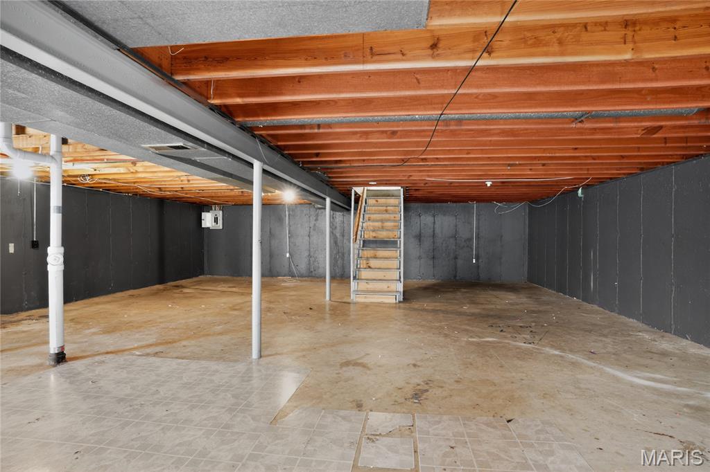 Whitney Chase 7 - Residential