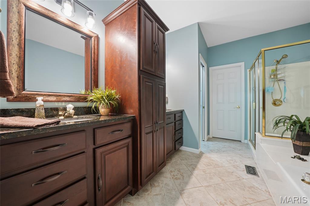 Baxter Pointe Villas One - Residential