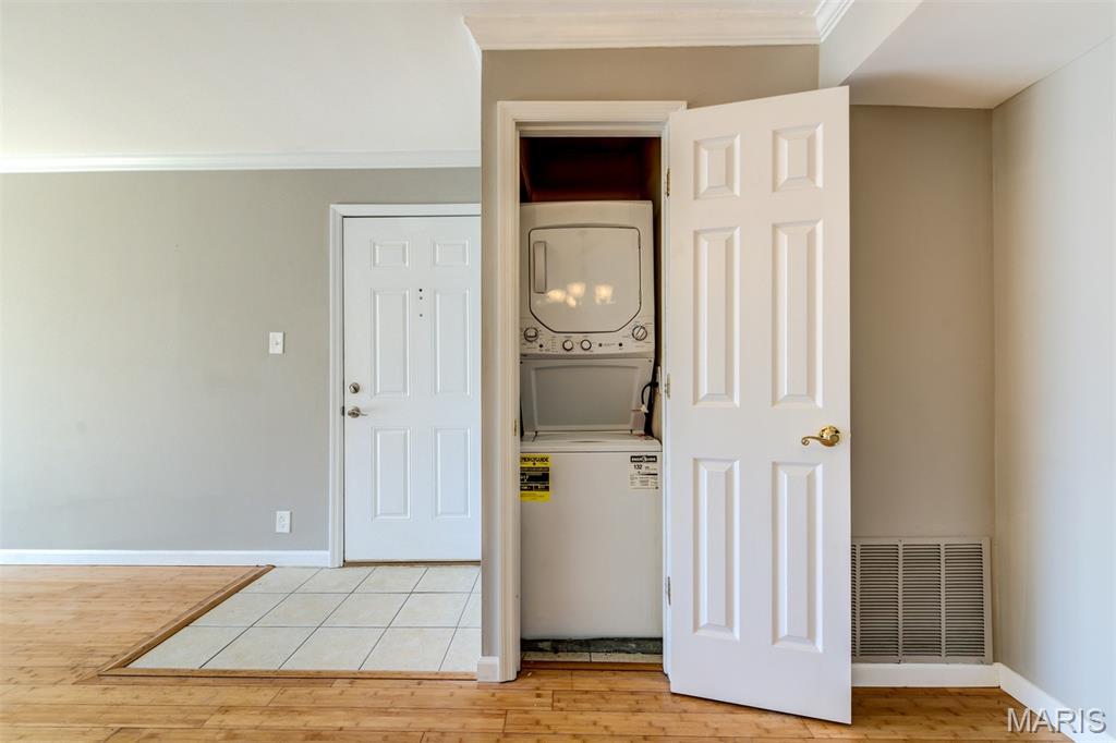 Geyer Place Condo - Residential