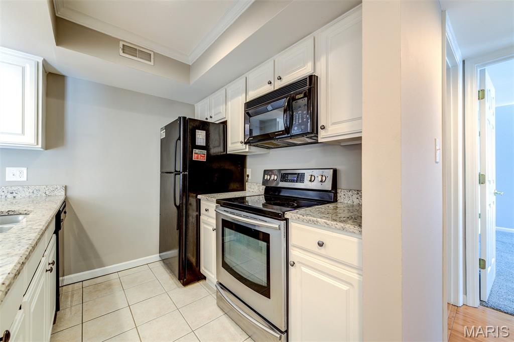 Geyer Place Condo - Residential