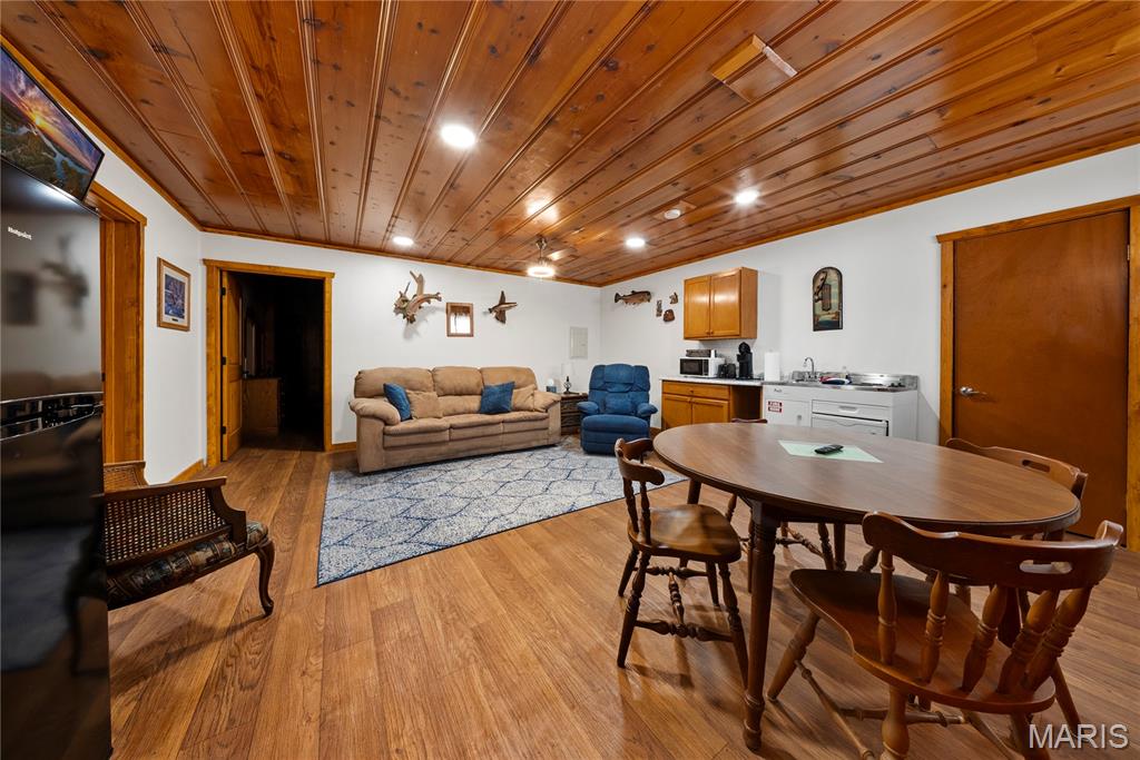 Rural - Commercial Sale