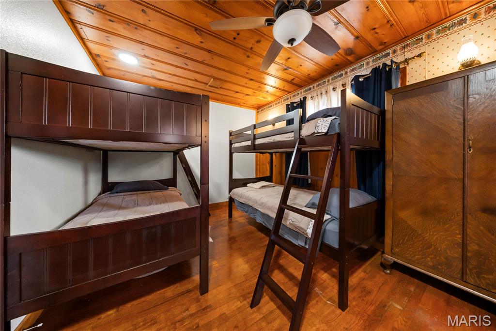 Rural - Commercial Sale