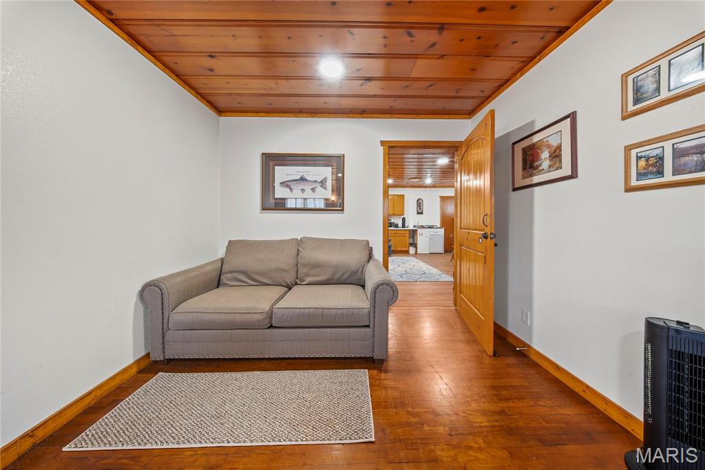 Rural - Commercial Sale