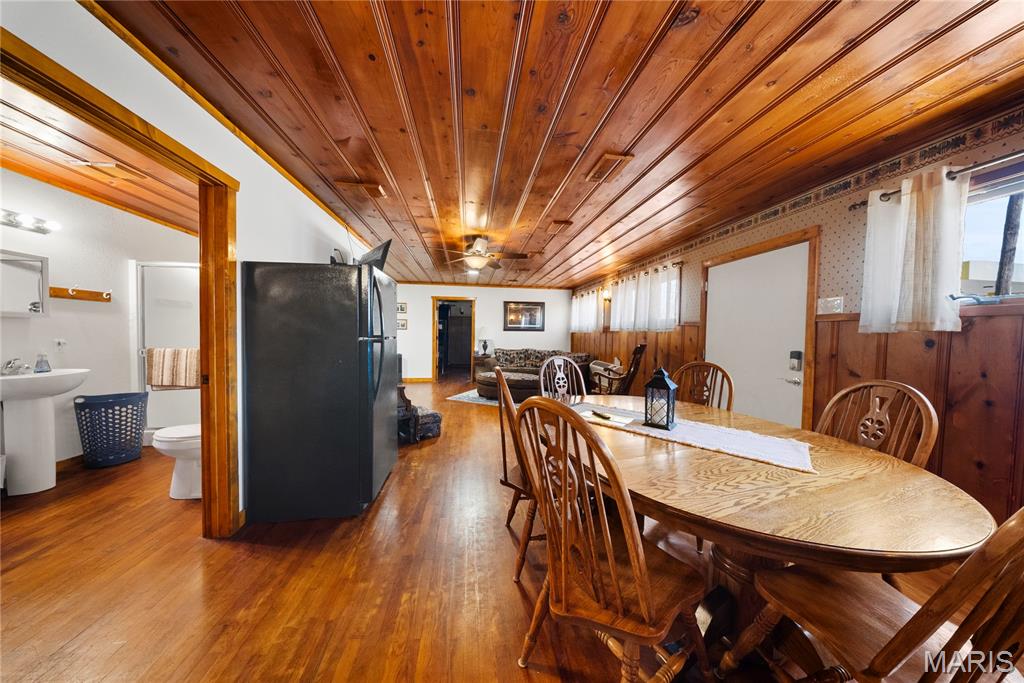 Rural - Commercial Sale