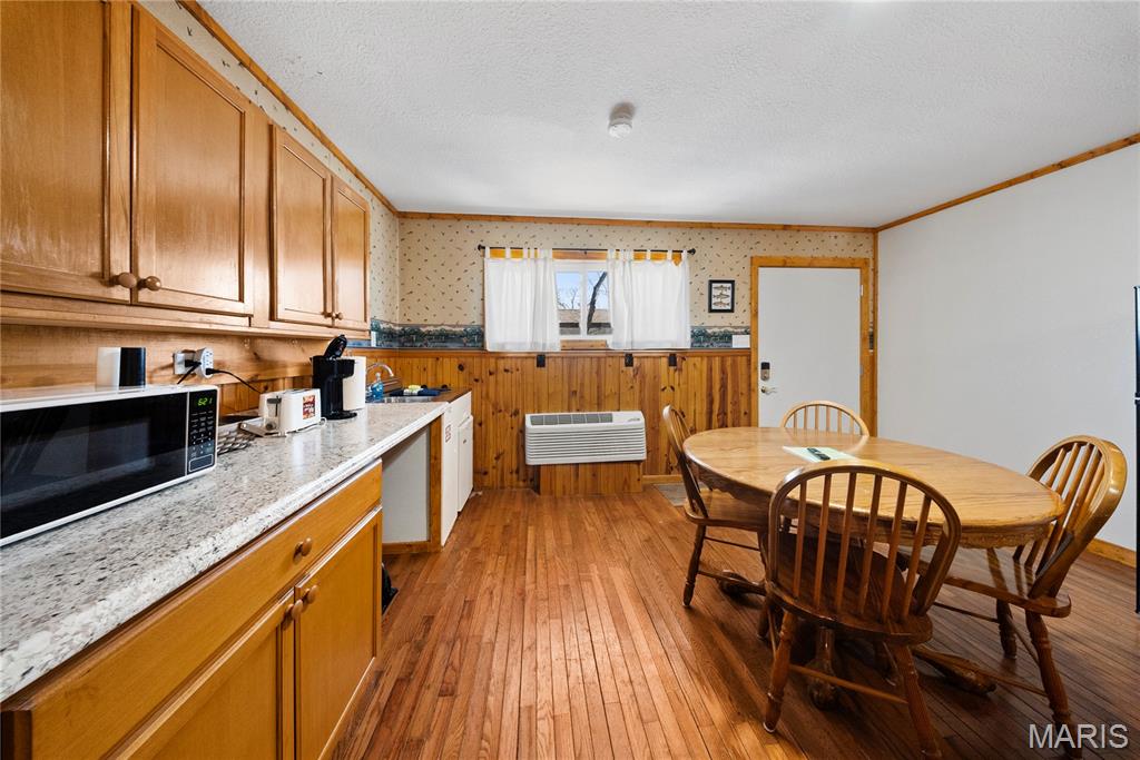 Rural - Commercial Sale