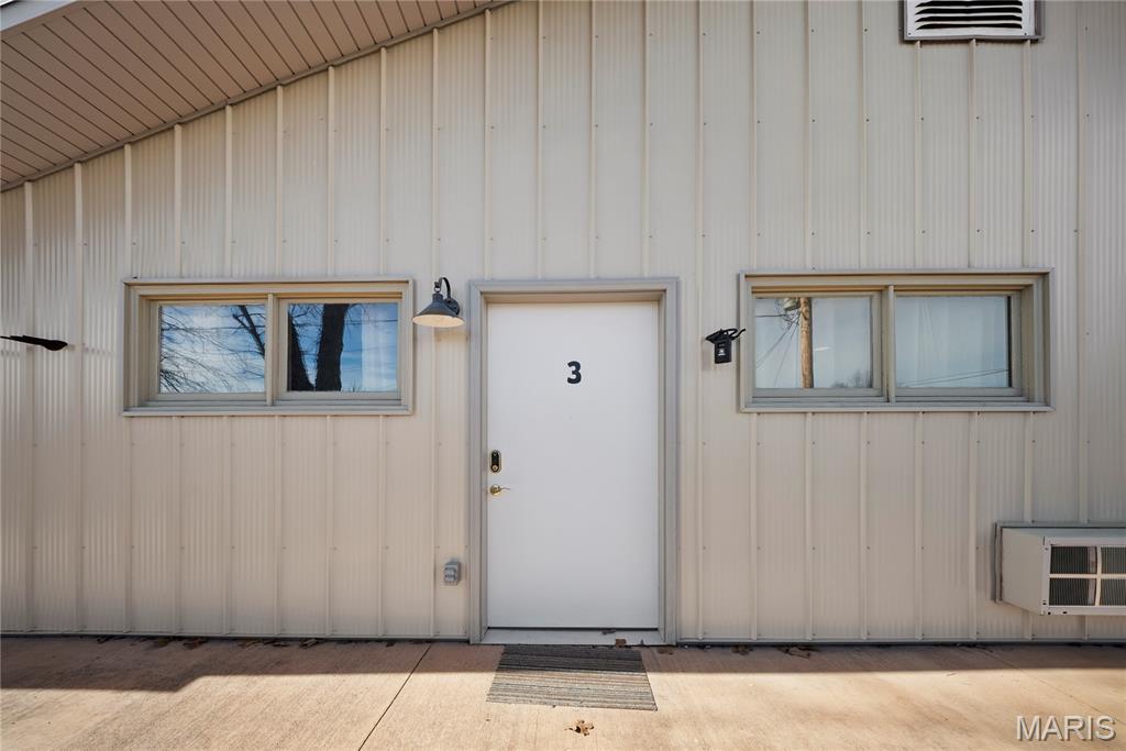 Rural - Commercial Sale