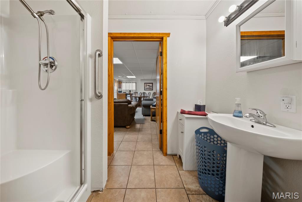 Rural - Commercial Sale