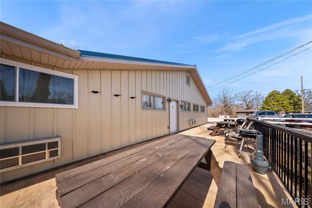 Rural - Commercial Sale