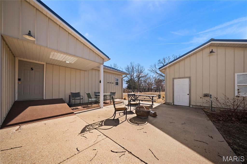 Rural - Commercial Sale