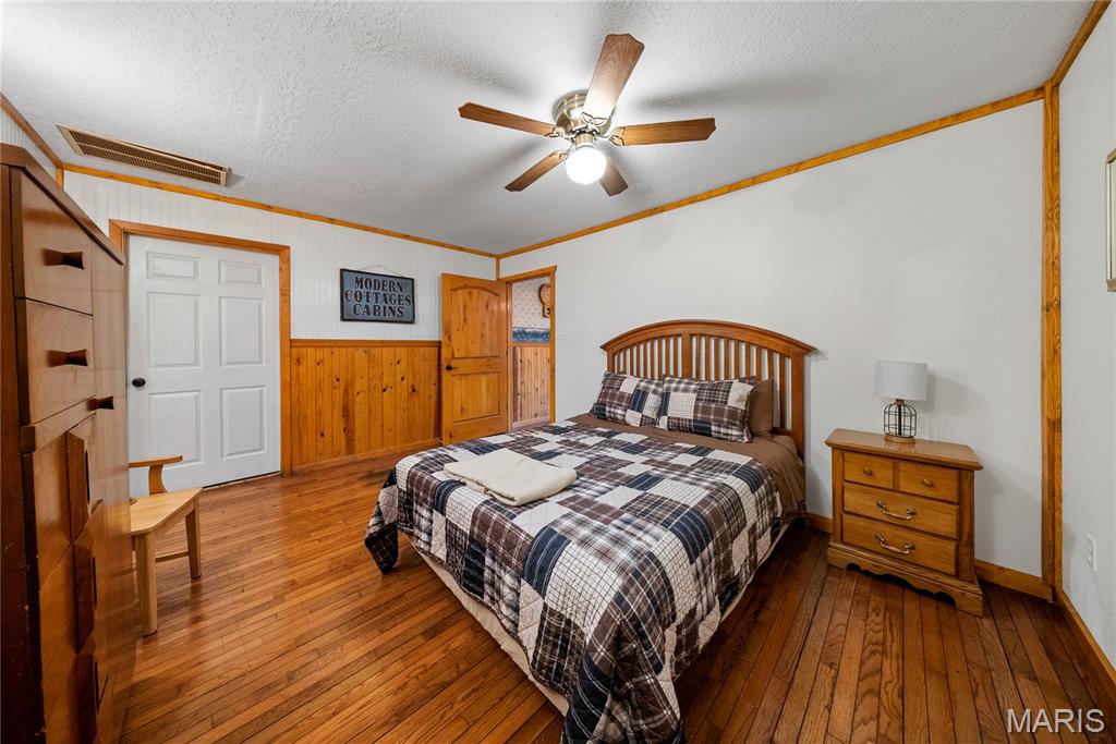 Rural - Commercial Sale