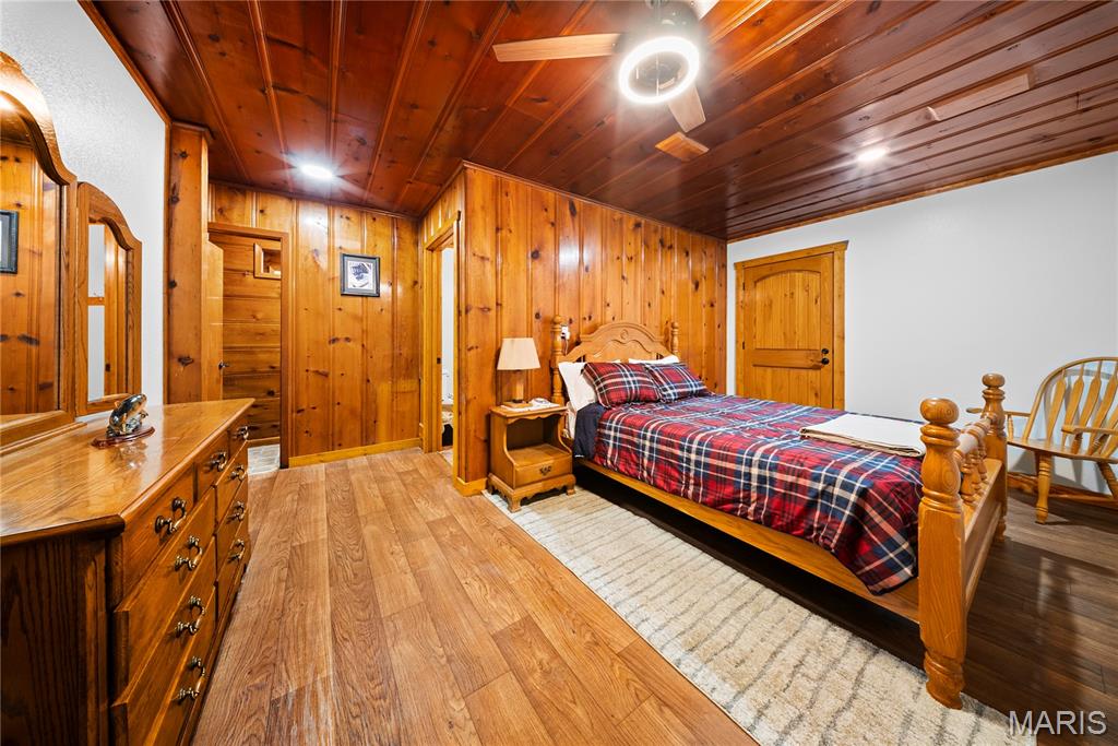 Rural - Commercial Sale