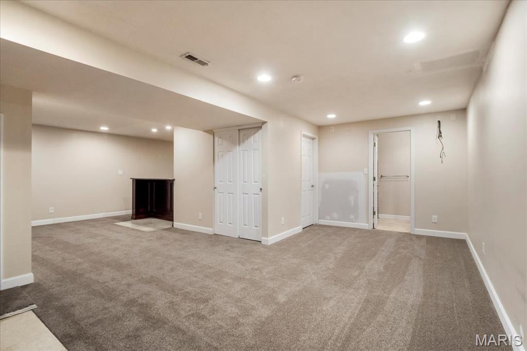 St Louis, Missouri 63128, United States, 4 Bedrooms Bedrooms, ,4 BathroomsBathrooms,Residential,Active,157703