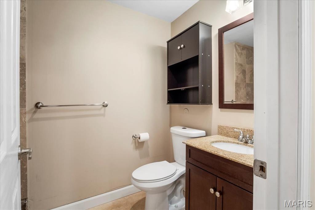 St Louis, Missouri 63128, United States, 4 Bedrooms Bedrooms, ,4 BathroomsBathrooms,Residential,Active,157703