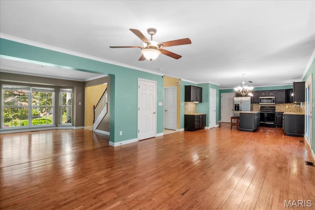 St Louis, Missouri 63128, United States, 4 Bedrooms Bedrooms, ,4 BathroomsBathrooms,Residential,Active,157703