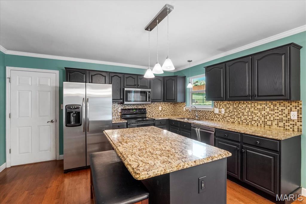 St Louis, Missouri 63128, United States, 4 Bedrooms Bedrooms, ,4 BathroomsBathrooms,Residential,Active,157703