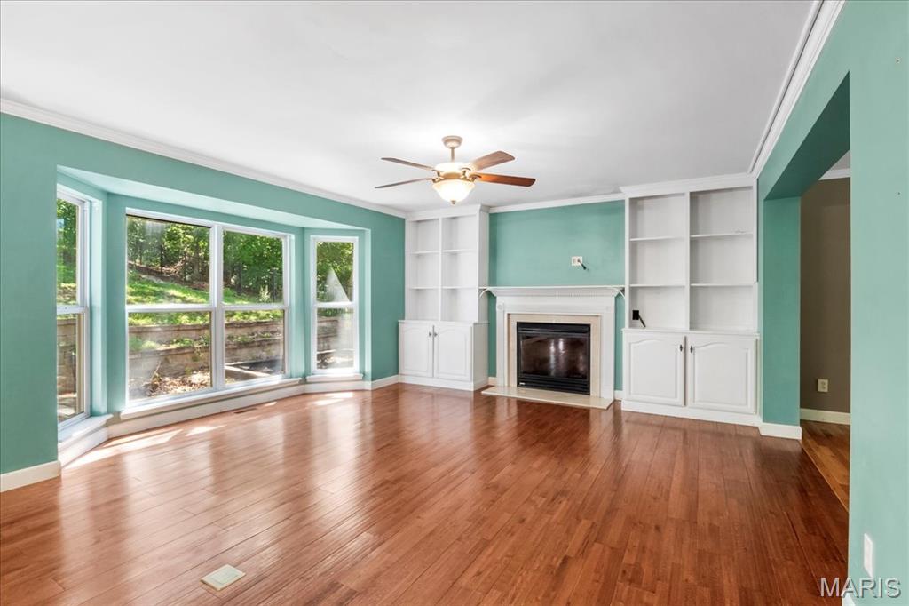 St Louis, Missouri 63128, United States, 4 Bedrooms Bedrooms, ,4 BathroomsBathrooms,Residential,Active,157703