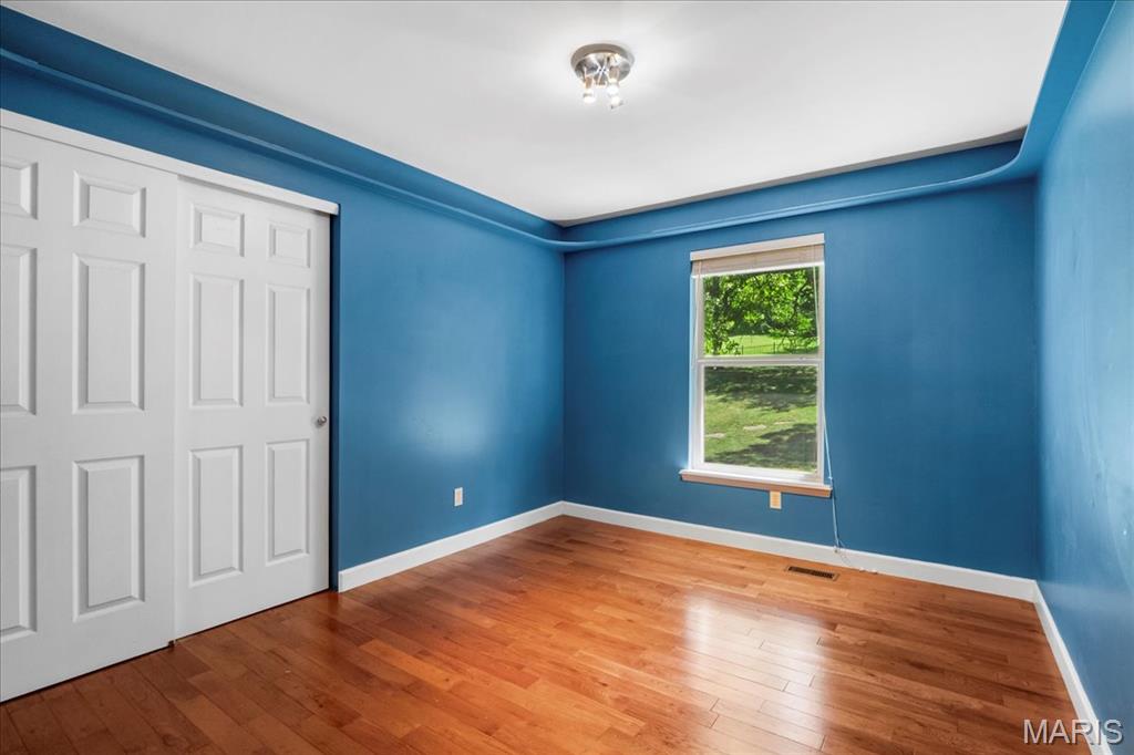 St Louis, Missouri 63128, United States, 4 Bedrooms Bedrooms, ,4 BathroomsBathrooms,Residential,Active,157703