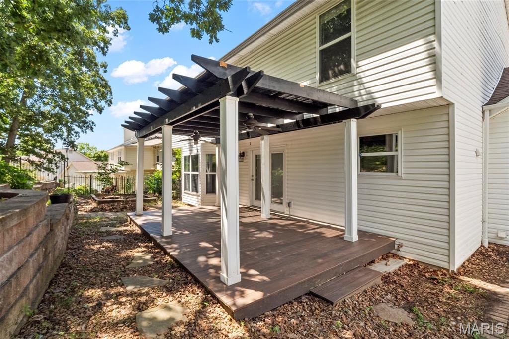 St Louis, Missouri 63128, United States, 4 Bedrooms Bedrooms, ,4 BathroomsBathrooms,Residential,Active,157703